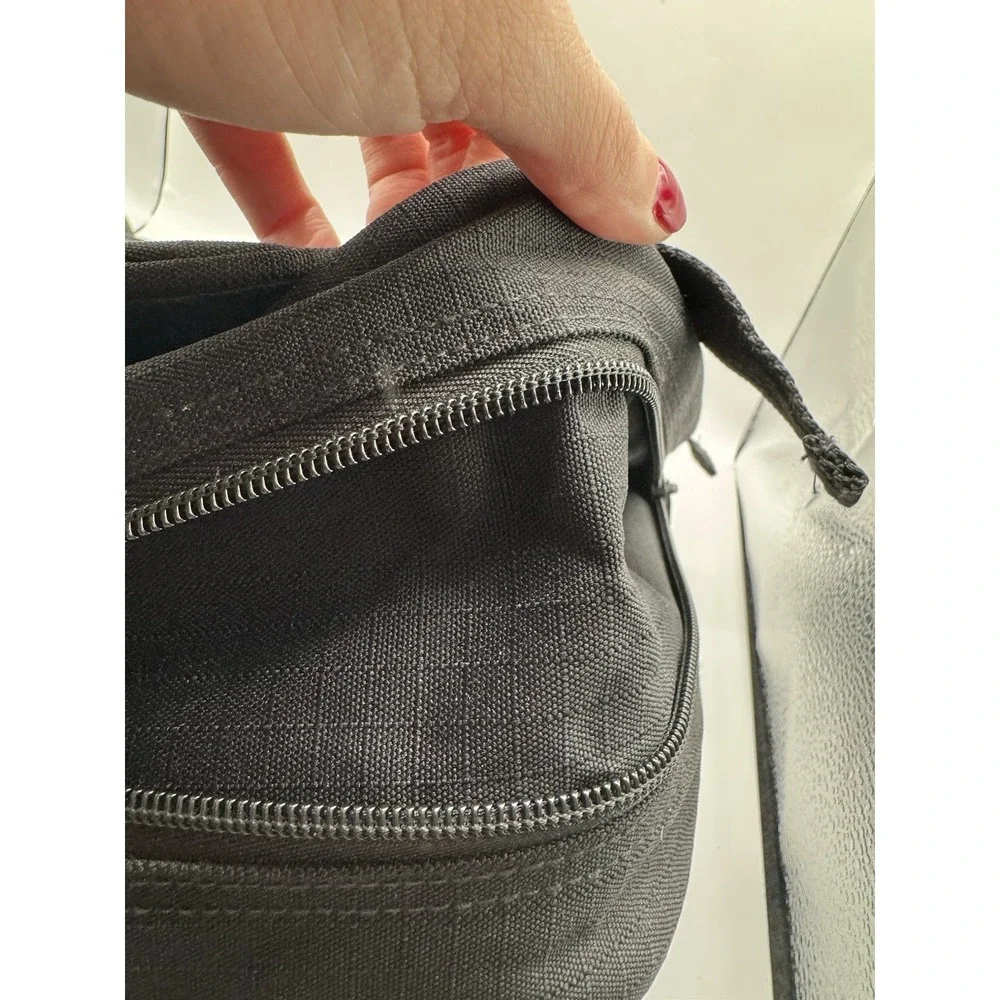 Leed's‎ Black Messenger Bag Satchel Laptop Computer 8500-11